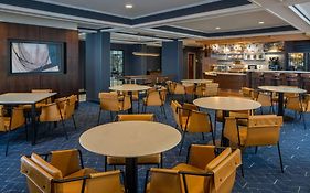 Courtyard By Marriott Covington / Mandeville