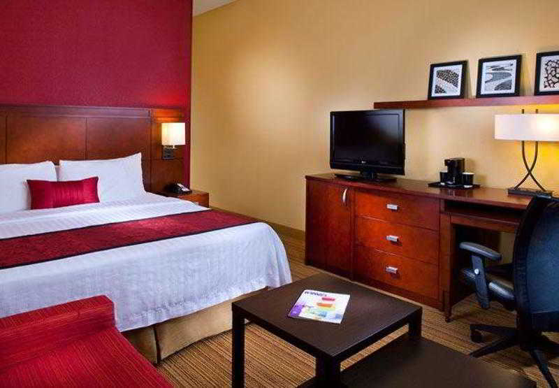 Courtyard By Marriott Covington / Mandeville Exterior photo